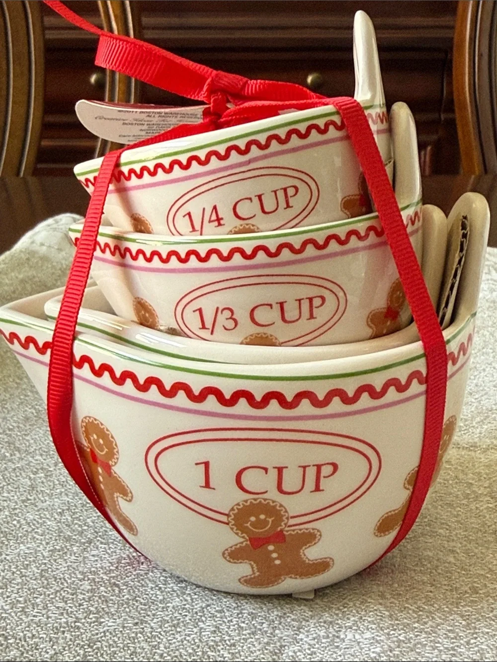 Boston Warehouse festive ceramic